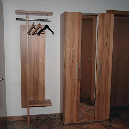 Апартаменты Am Waldrand Миттерзилль